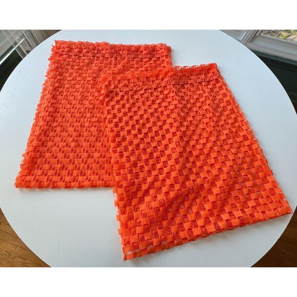 Vintage 70s orange curtains, square geometric mesh, groovy sheer, pair of panels - Picture 7 of 10